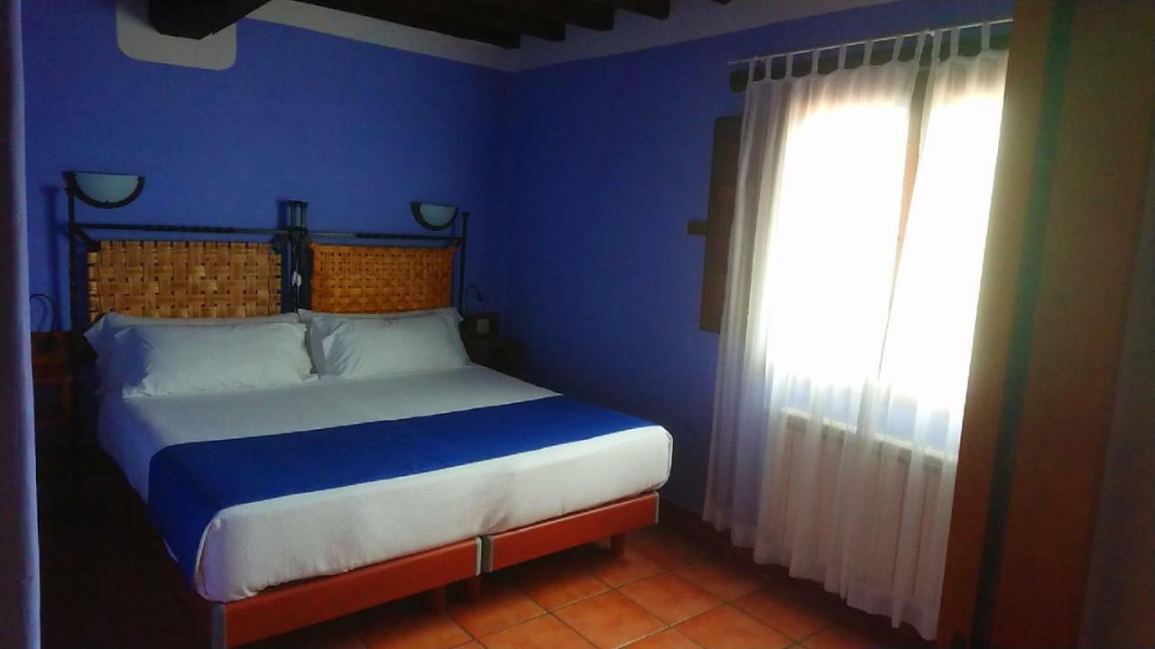 El Canchal De La Gallina - Parking Gratis - Jacuzzi En Privado - Cafeteria - Desayunos - Piscina De Agua Caliente A Partir Del 12 De Abril 2025 Hervas Luaran gambar